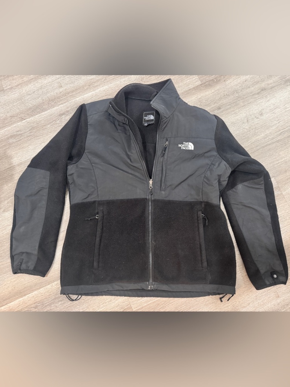 The North Face Retro Denali Jacket - Picture 2 of 5